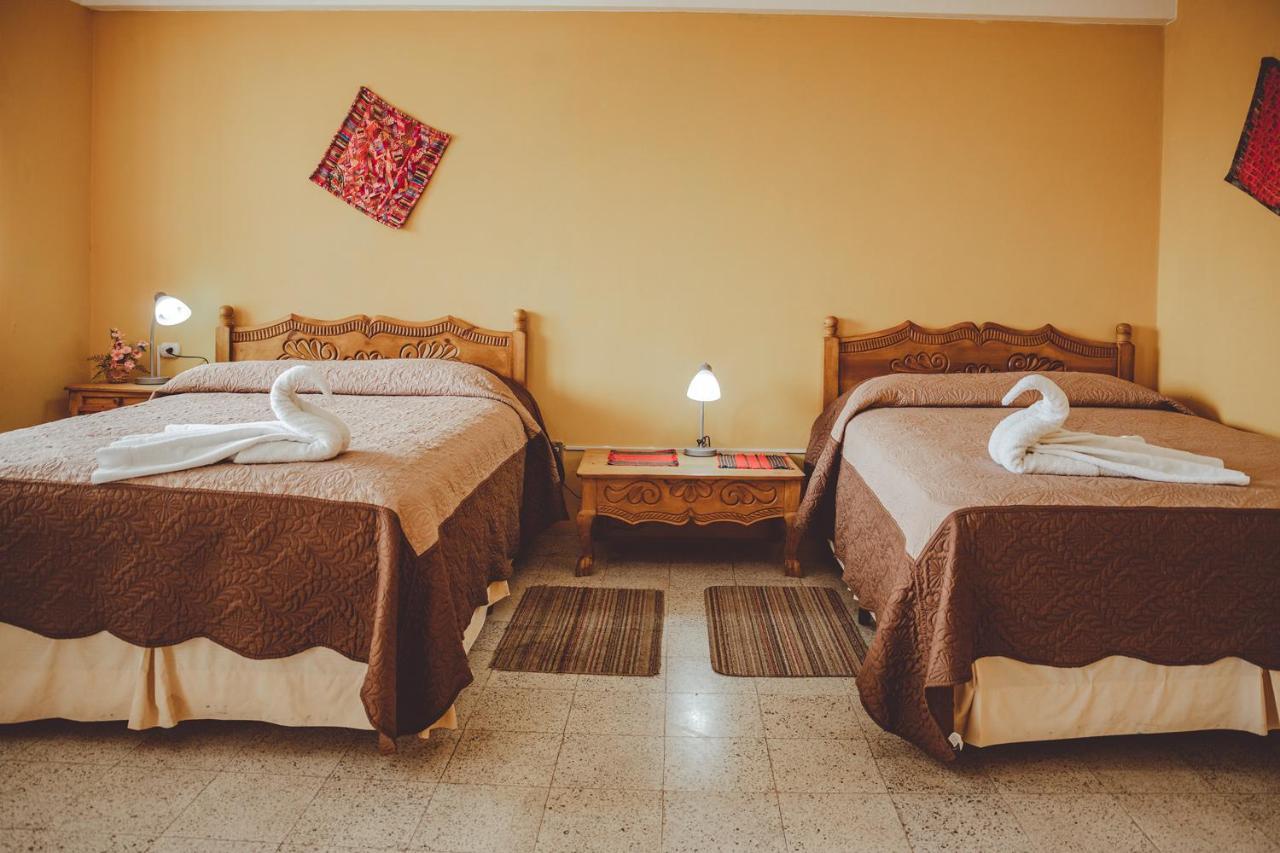 Hotel Shinula 우에우에테낭고 외부 사진